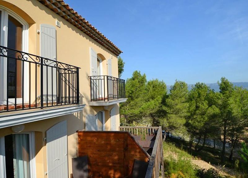 Residence Les Coteaux De Pont-Royal - Maeva Home Mallemort Exterior photo